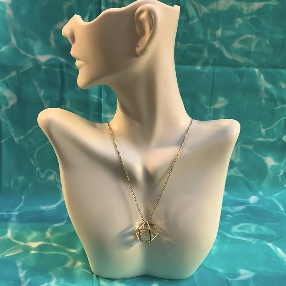 #386✅ Necklace - Picture 3 of 4